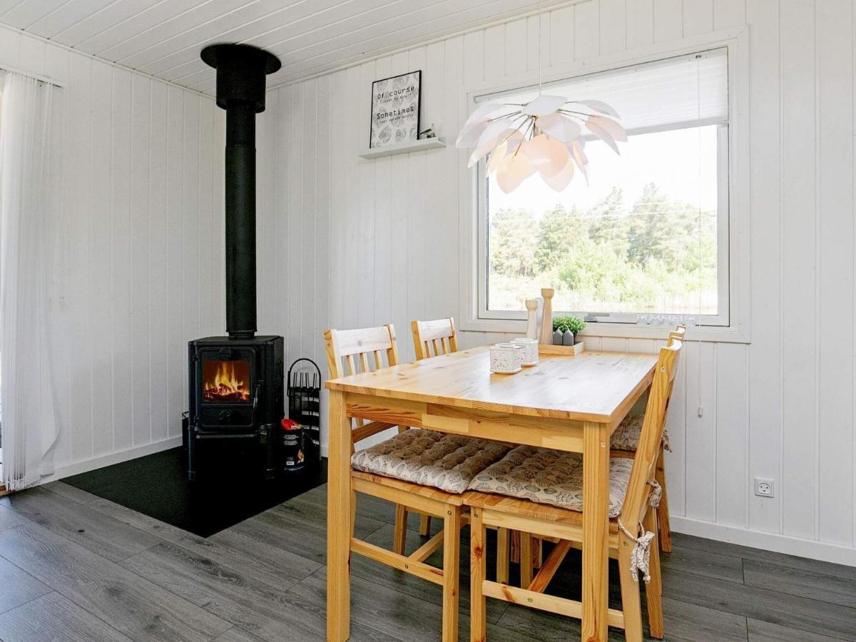 4 Person Holiday Home In L S Laeso Екстер'єр фото